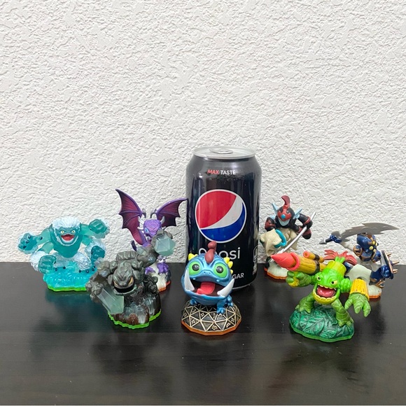 SKYLANDERS Activision Giants #3 Lot of 7 Loose Figure Toys - Picture 3 of 15